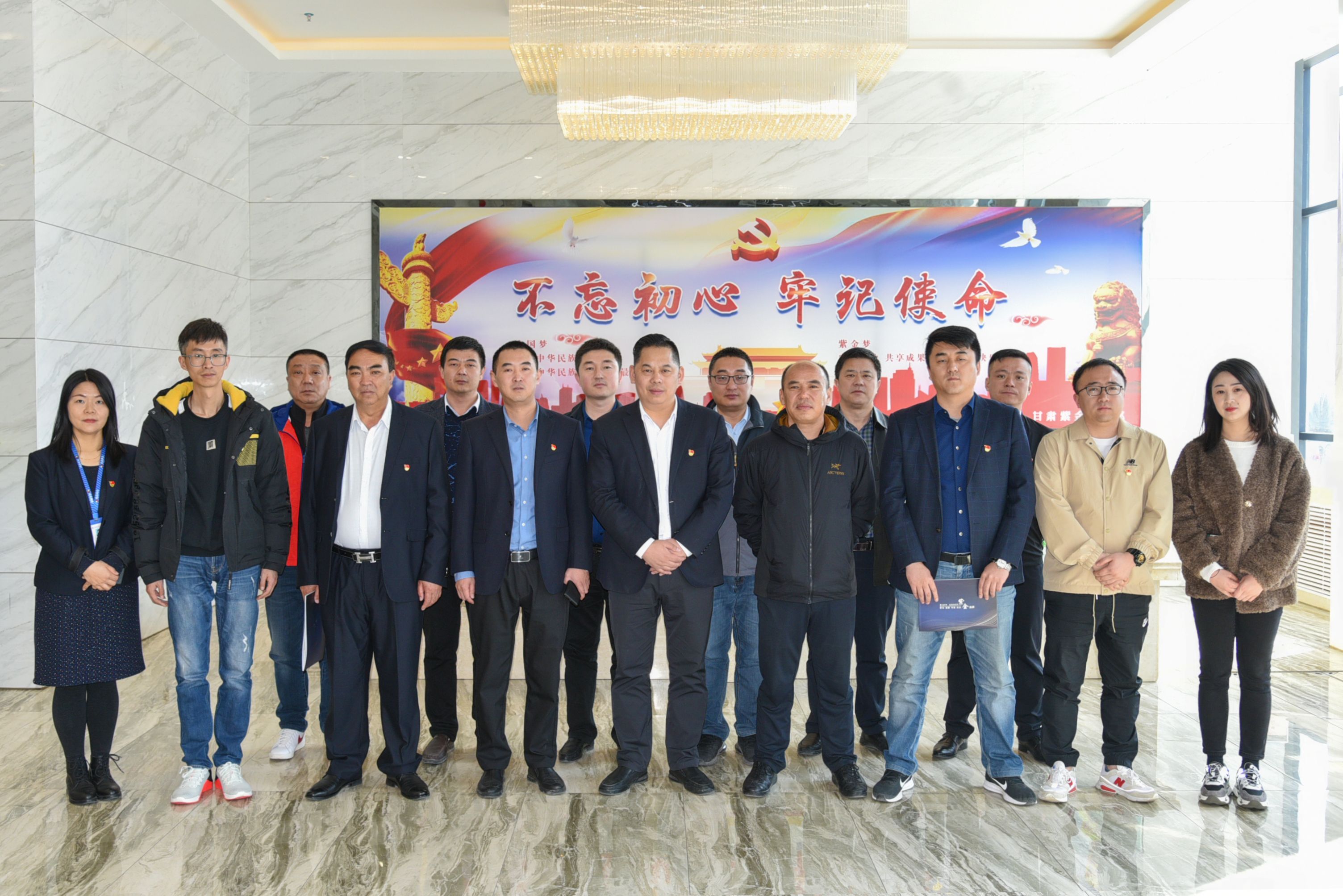 E131CDD41DC83874AC8ED472CFDF873A.jpg E131CDD41DC83874AC8ED472CFDF873A.jpg