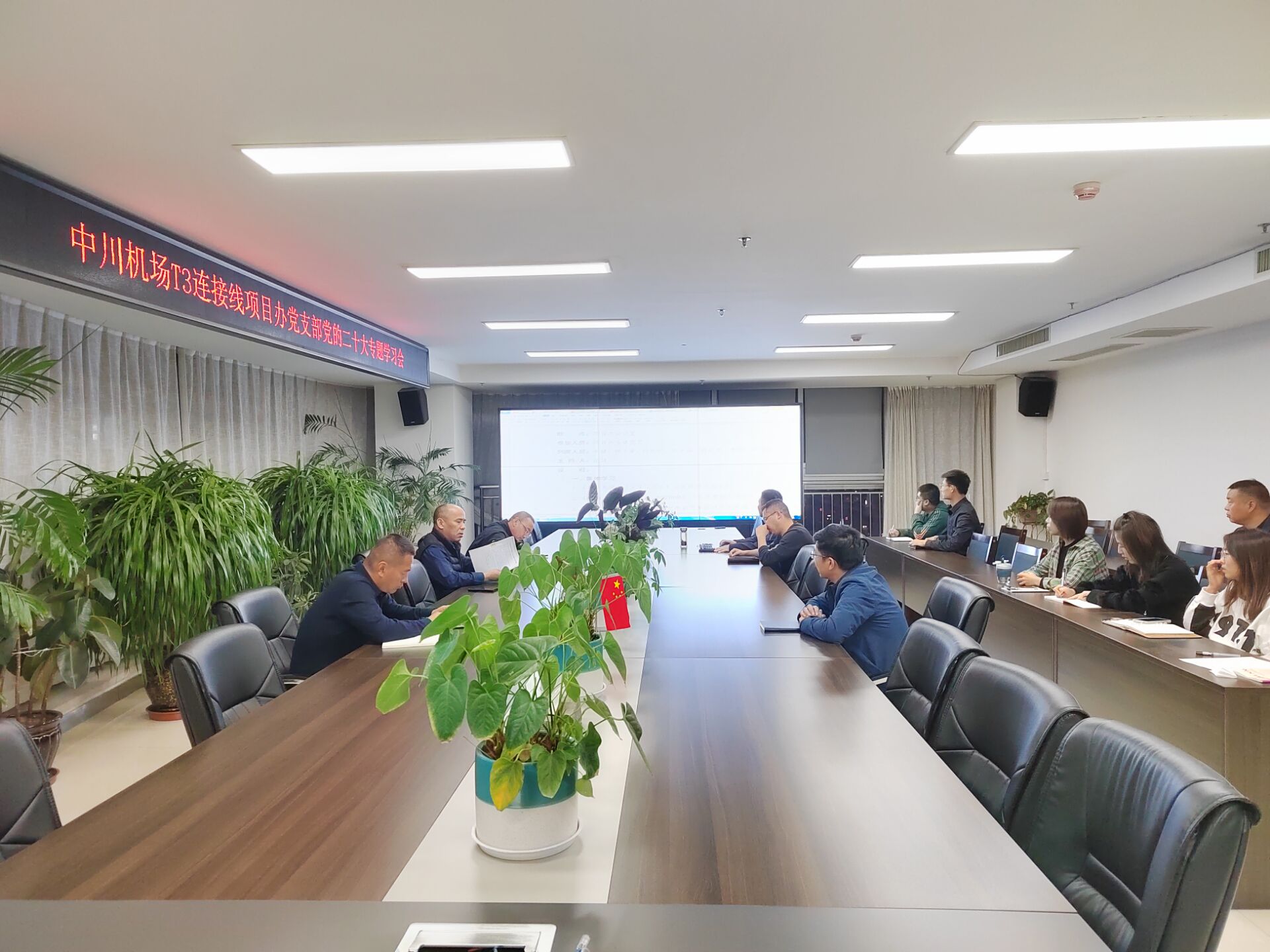 照片(9).jpg 照片(9).jpg